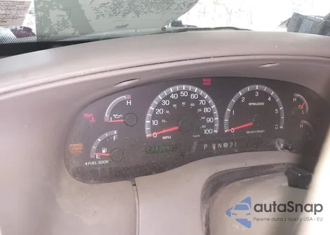 2003 Ford F-150 Lariat/Xlt из США, поврежденный, VIN 1FTRW08LX3KD69235